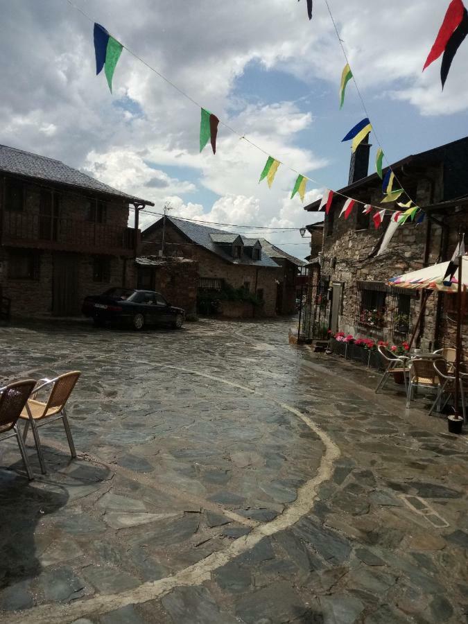 Casa Rural Del Acebo Эспиносо-де-Комплудо Экстерьер фото